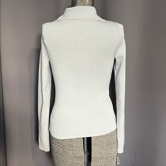 Express Light Gray V-Neck Sweater - Picture 3 of 5